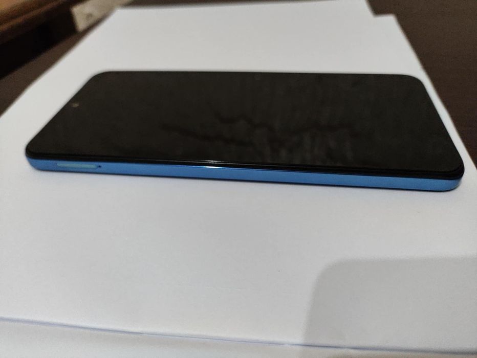 Продаю Redmi Note 11