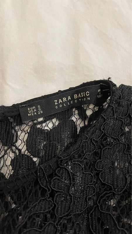 Macacão preto Rendado, com ombro à mostra