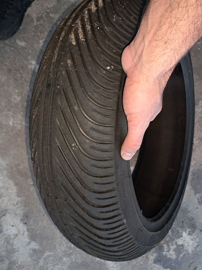 Pneu 180 michelin