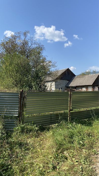 Будинок в селі Чорноголова