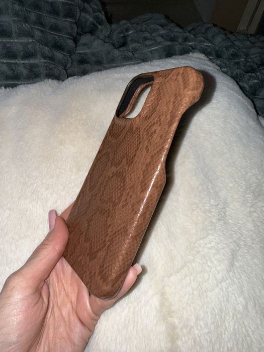 Чехол на Iphone 16 pro max