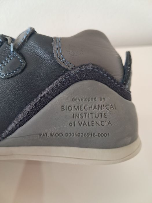 Sapatilhas Biomecanics Azuis