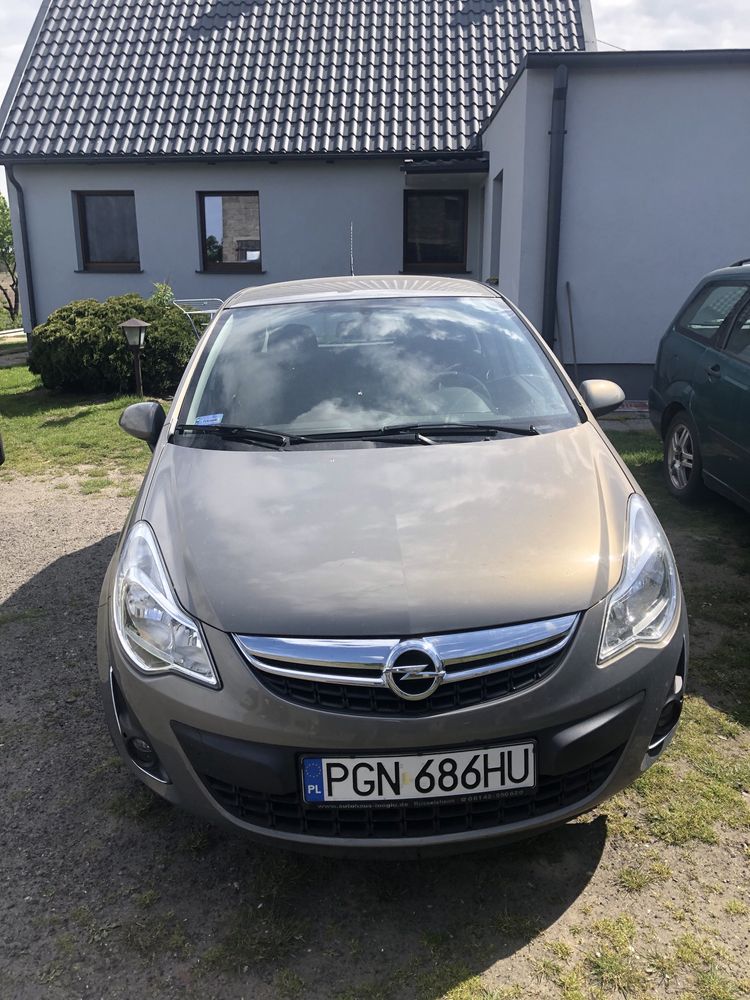 Opel corsa 1,2 2013r