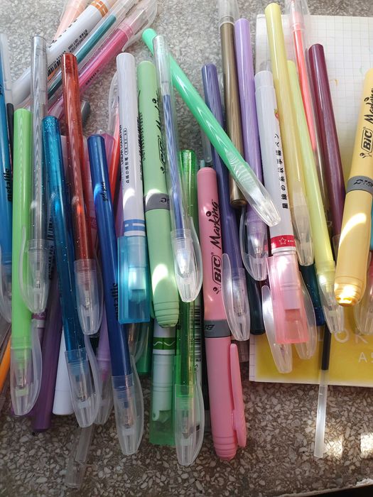 Zestaw mazaki pisaki flamastry ołowek długopis BIC nowe i używane