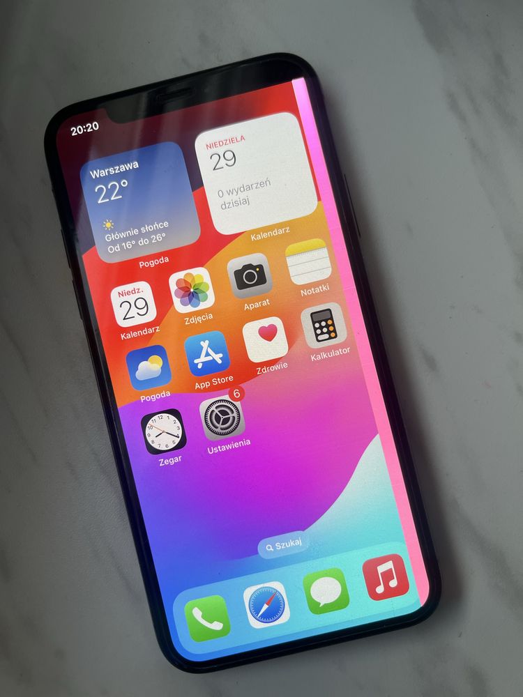 Iphone Xs Uszkodzony lekko ekran