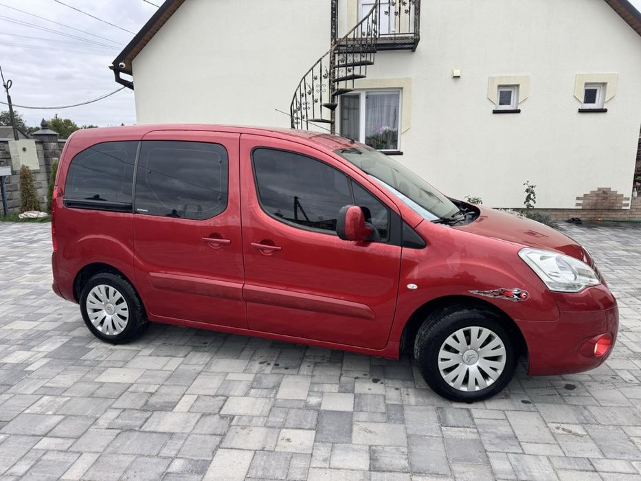 Citroen Berlingo original pass 2011