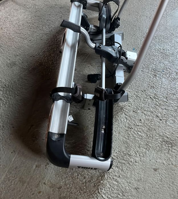 Bagażnik rowerowy na hak Thule EC908 dwa rowery 51 kg