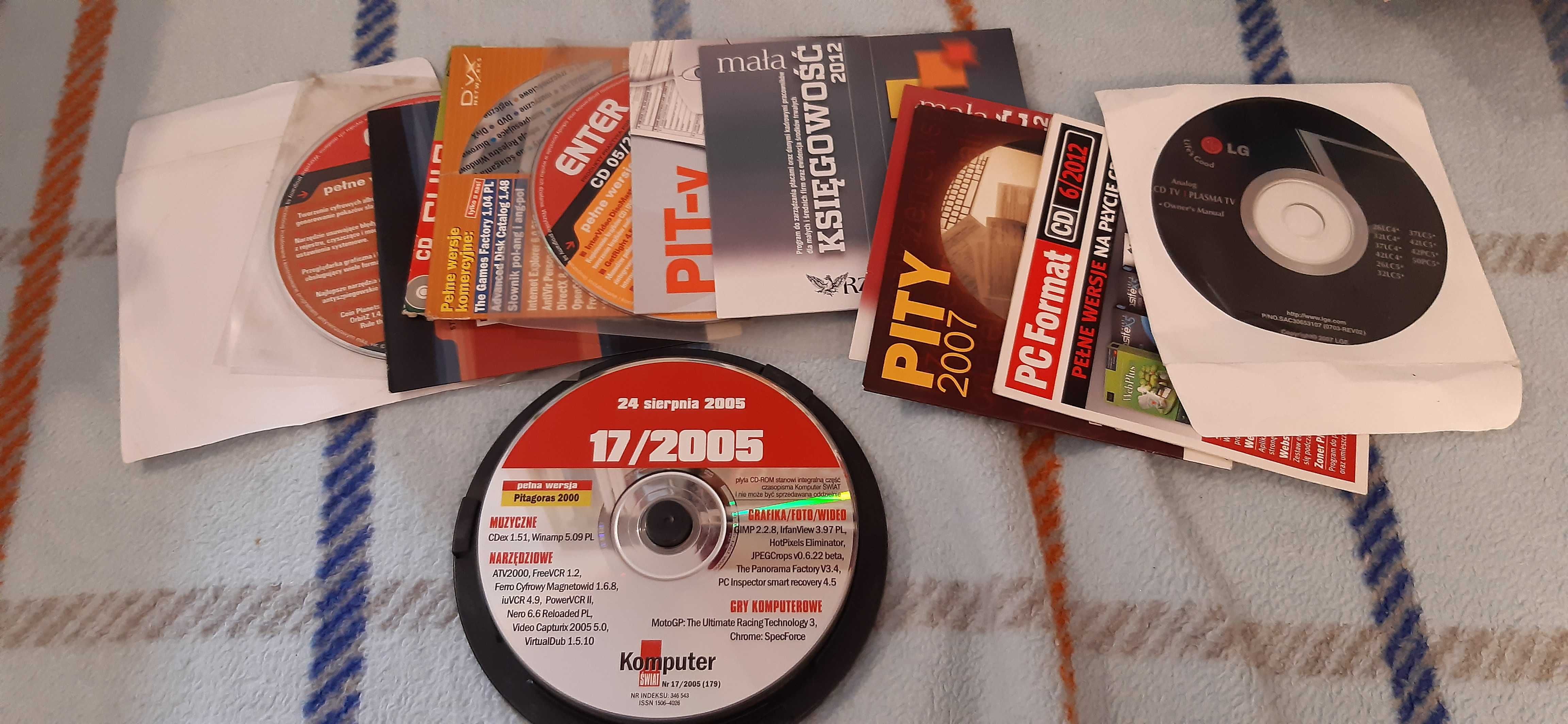 stare cd z gazet informatycznych pc enter i inne oraz programy pit