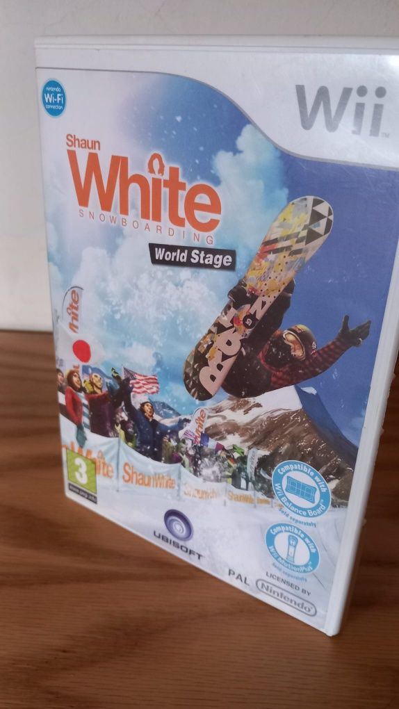 Nintendo wii com assessórios e jogos