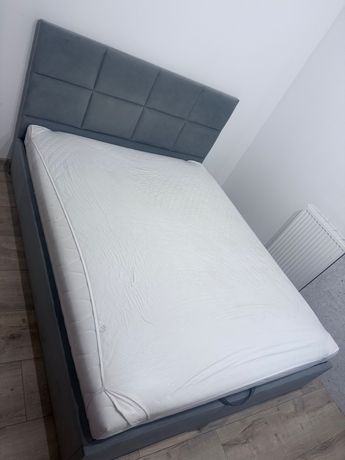 Nowoczesne łóżko sypialniane wraz z materacem 160x200