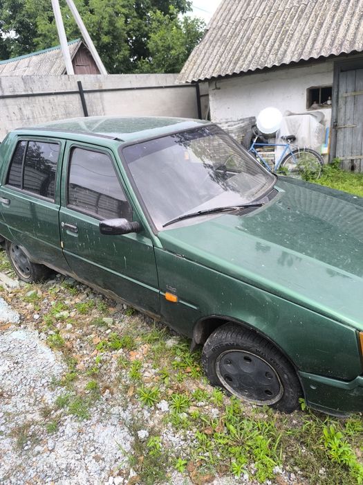 Автомобіль славута