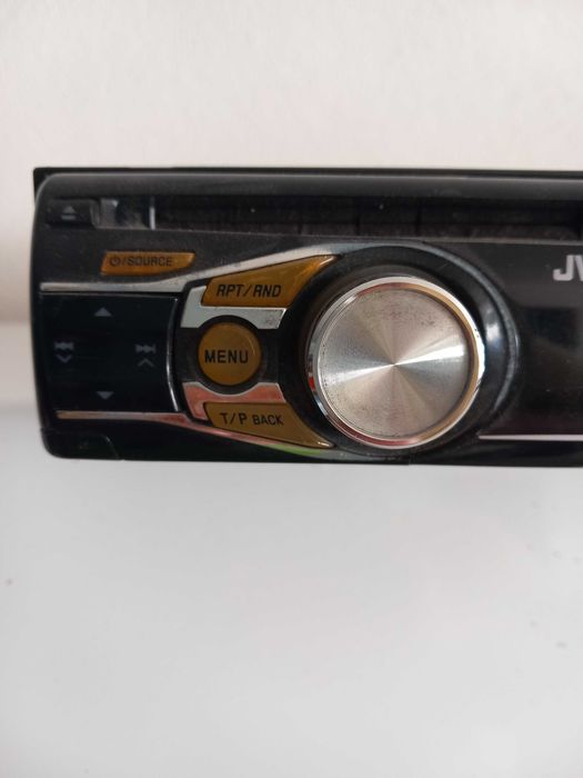 Auto radio jvc usado