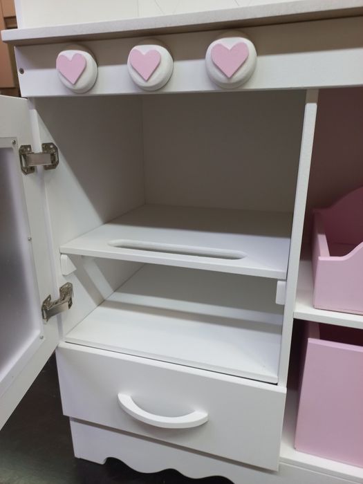 Деревянная детская кухня+набор кухонных принадлежностей в подарок!!!