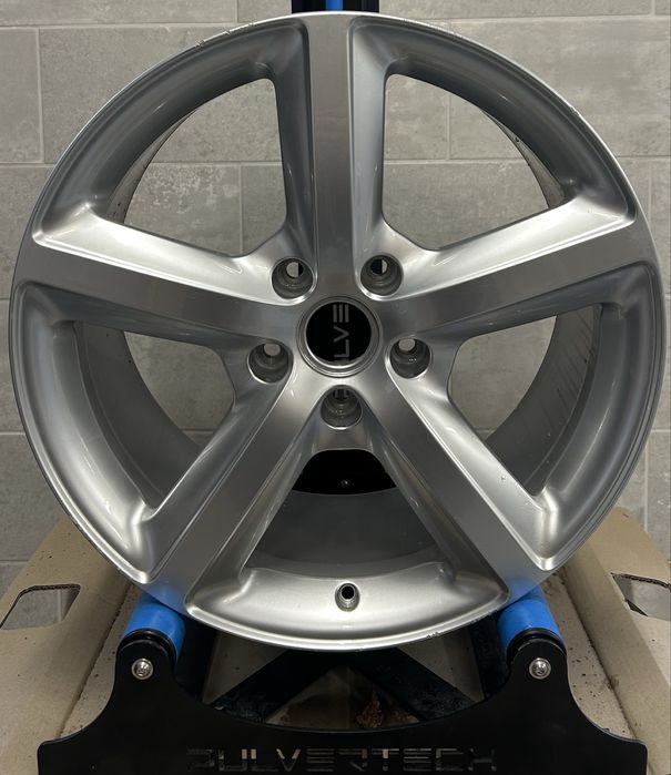 PF81 Alufelga Audi Q7 4L 5x130 ET 60 Felga Jak Nowa