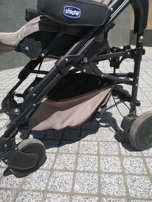Vendo carrinho bebé/criança Chicco Smart Living