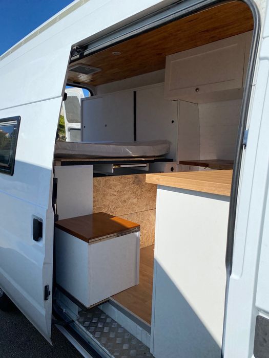 Ford transit transformada