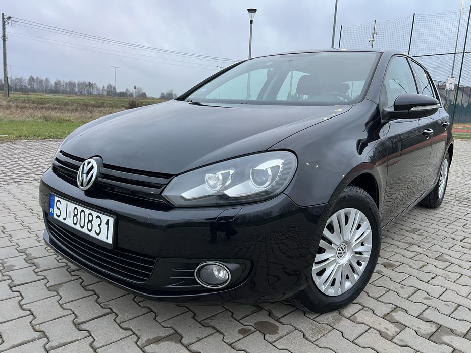 VM Golf VI 1.6 TDI Xenon Led Klimatronik Nawigacja Duże Radio 5 Drzwi