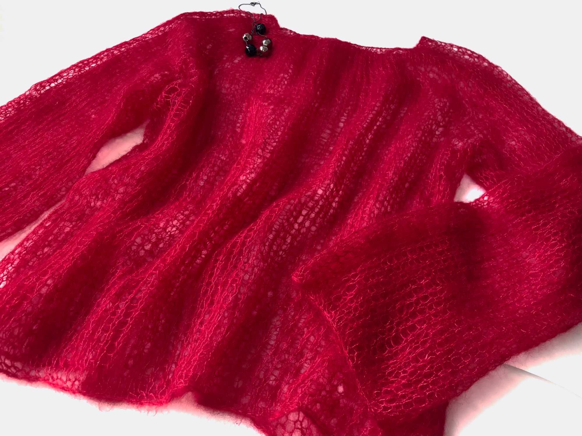 Camisola feita a mao. Oversized Red Kid Mohair and Silk Sweater.