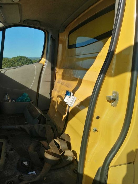 Carrinha Renault Trafic II 1.9 de 2003 para peças