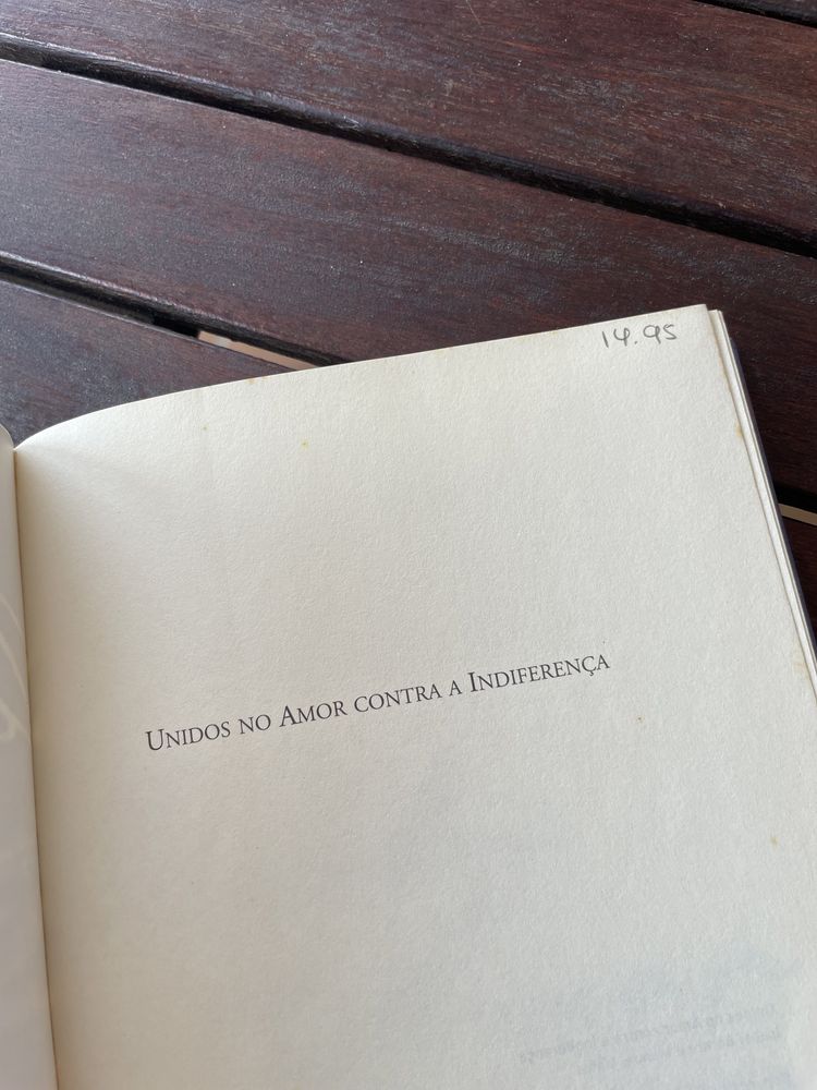 Vendo livro Unidos no Amor