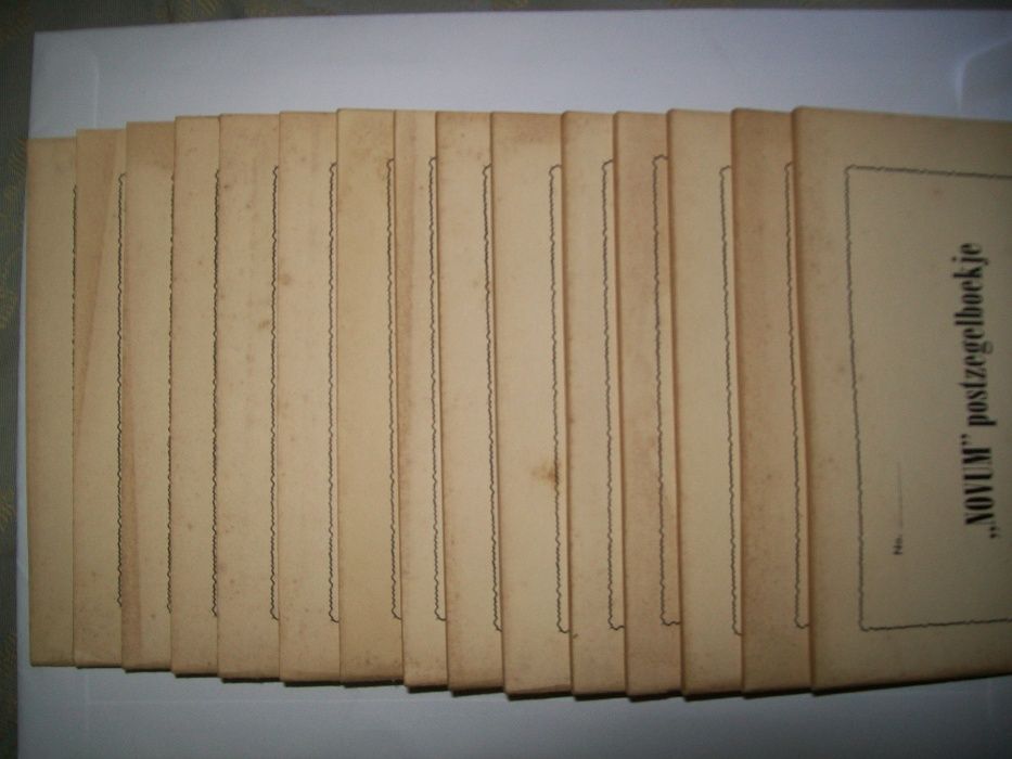 Lote de livros para selos