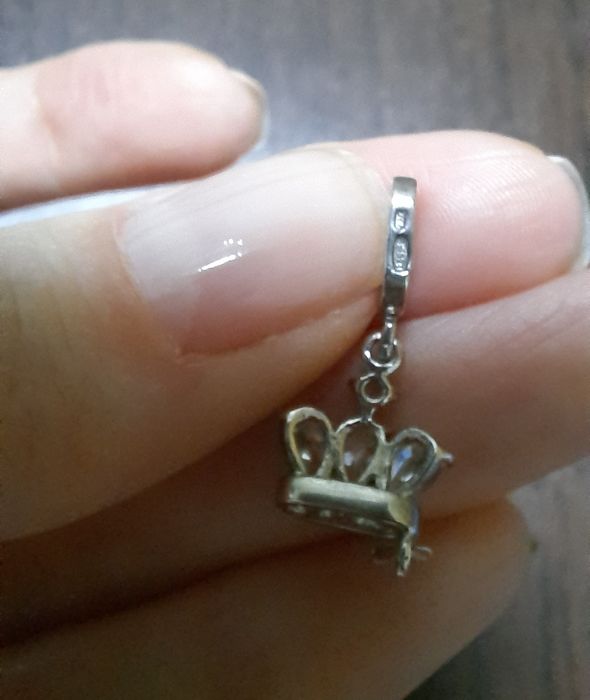 Продам срібні кулони