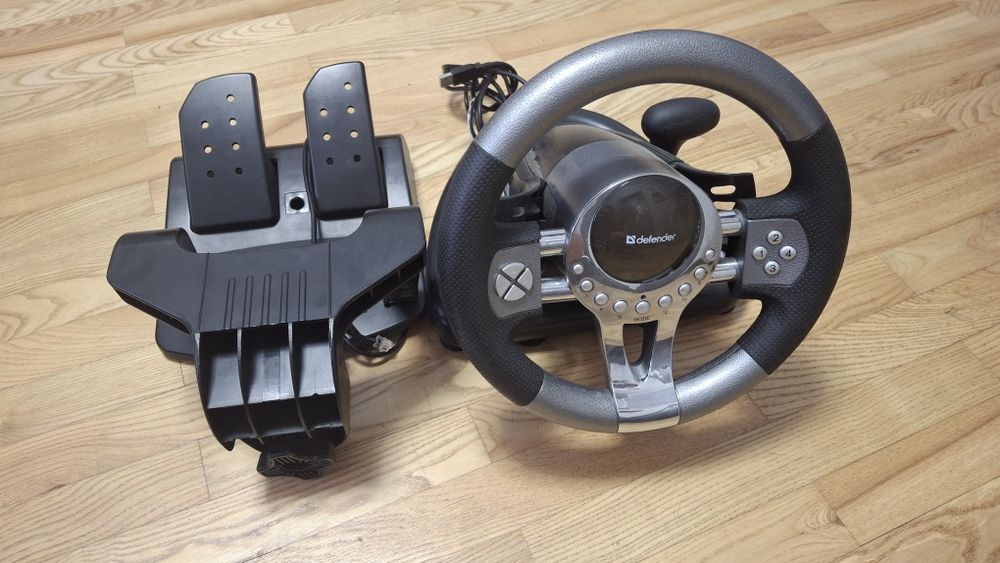 Ігрове кермо defender forsage gtr