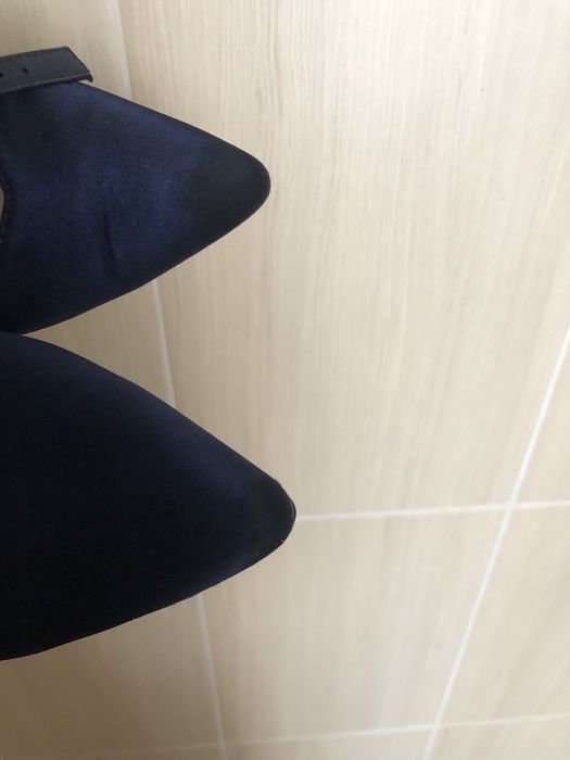 Продам туфельки самої попелюшки,нереально зручні та ефектні