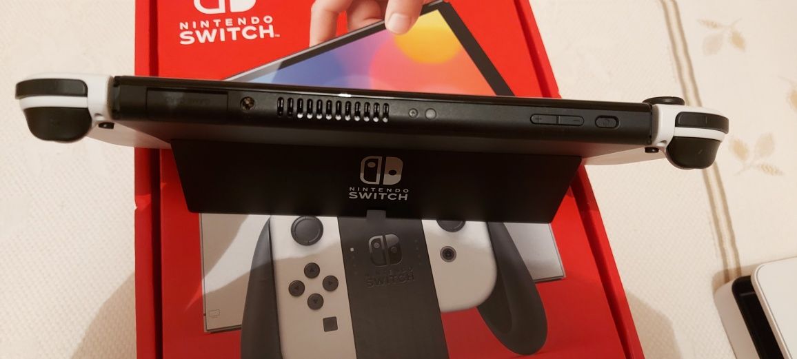 Nintendo switch Oled Nova