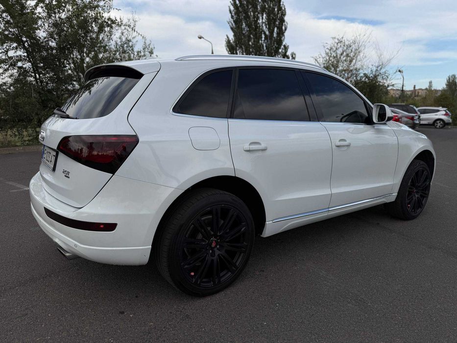 Avtoreal Audi Q5 2013