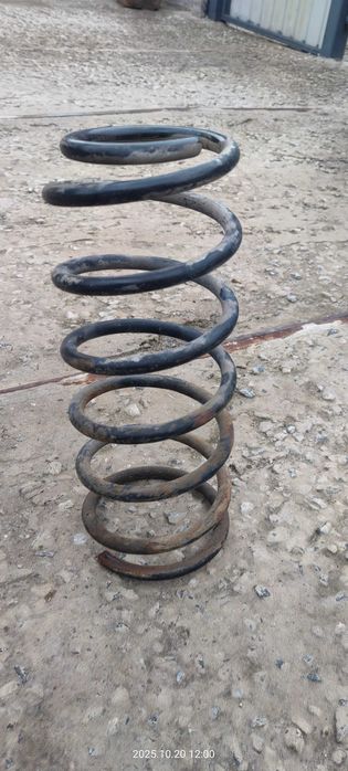 Пружина передня Ланос