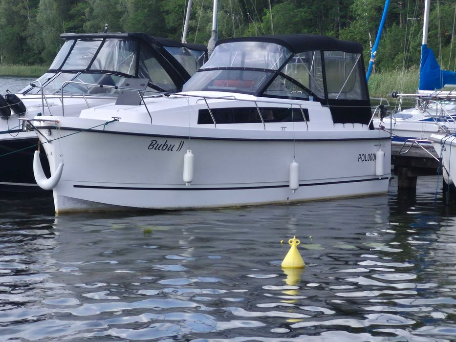 Nexus Revo 870 jacht motorowy sprzedam