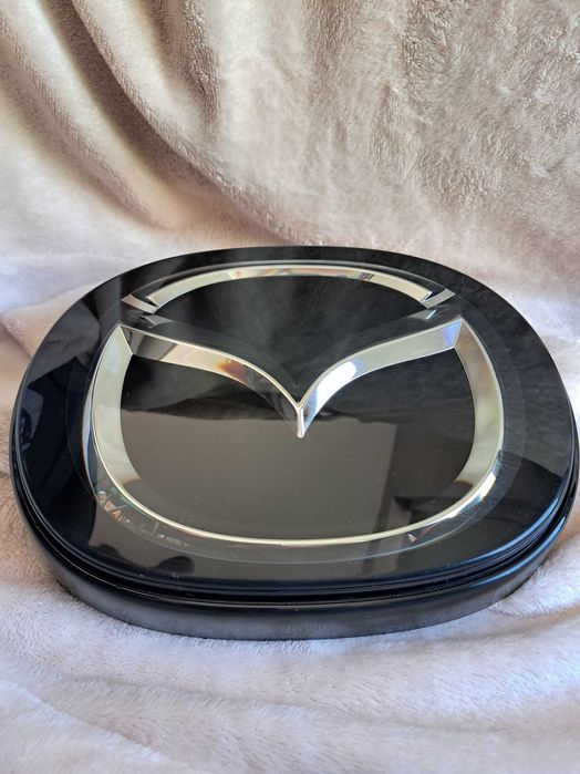 Радар Mazda KD7J-67XA1 + емблема Mazda СХ-5, -9 + кронштейн під радар