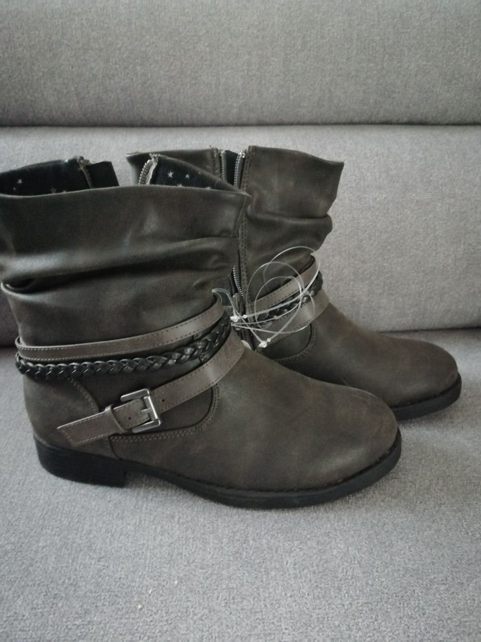 Nowe buty rozm 38