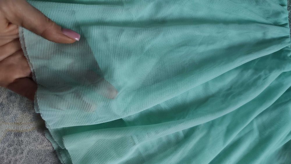 Спідниця фатин м'ята S