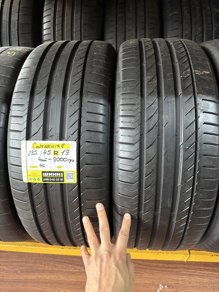 235/45 r19 Continental  4шт