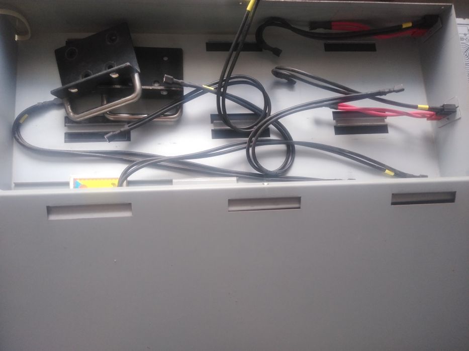 Инвертор UPS-TOP 3000 RM 3000VA