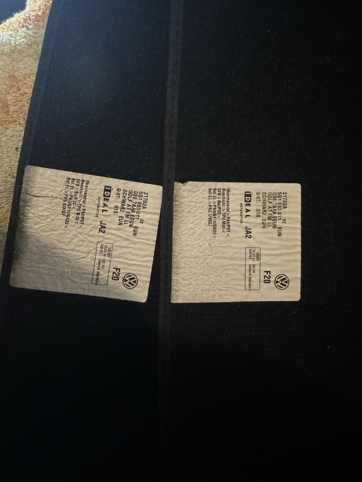 Golf 7 dywaniki welurowe (tył)