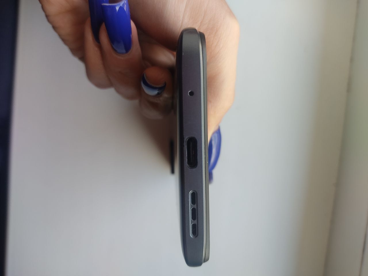 Телефон  Редмі 10 64GB+нове захисне скло і 2 чохли в подарунок