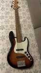 Fender Player Plus Jazz Bass V PF 3-Tone Sunburst