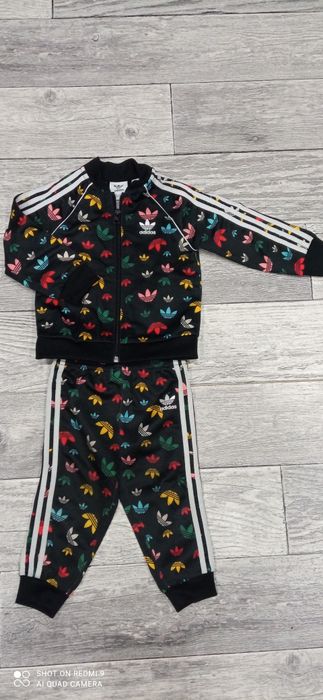 Dres niemowlęcy Adidas