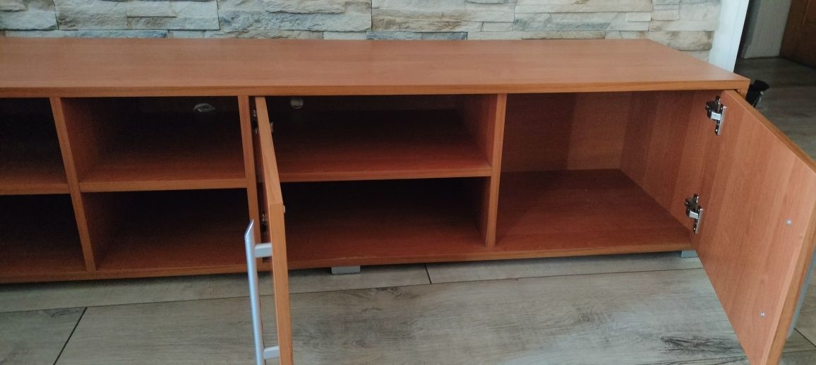 Szafka pod telewizor