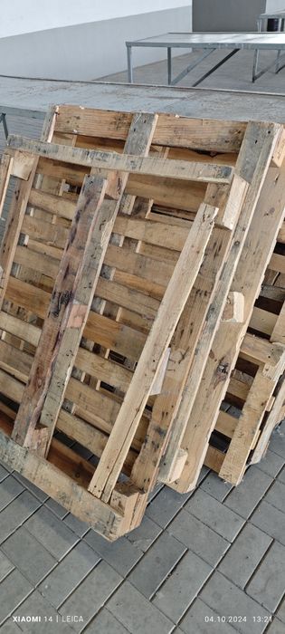 Поддон деревянный.