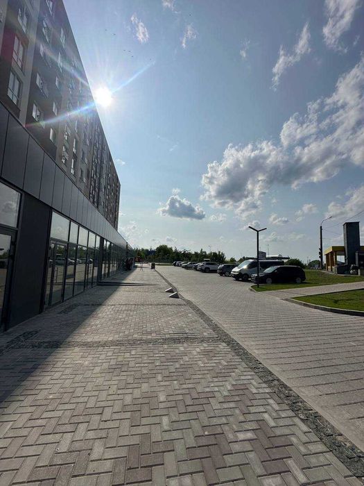 Луцьке Кільце 60м2 Здам ФАСАДНЕ приміщення з Ремонтом біля ЗУПИНКИ