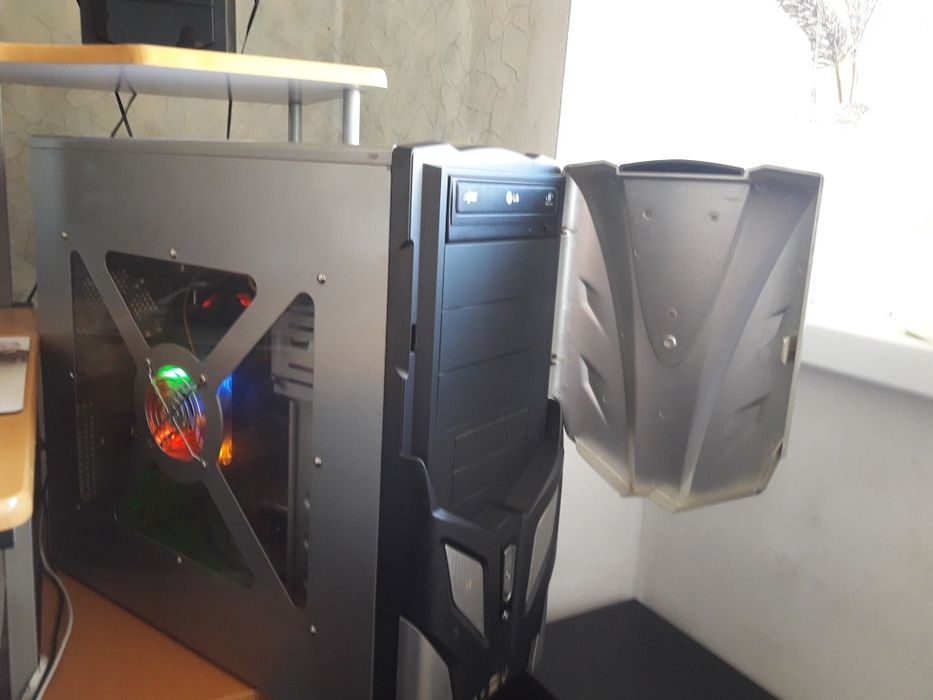 ПК 8 поточный intel видяха 2гб