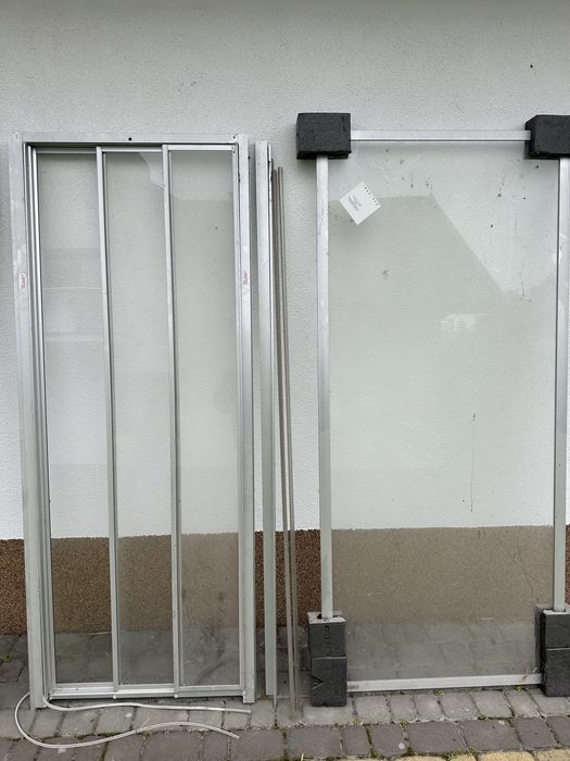 Dzwi do prysznica z szybą aluminiowe