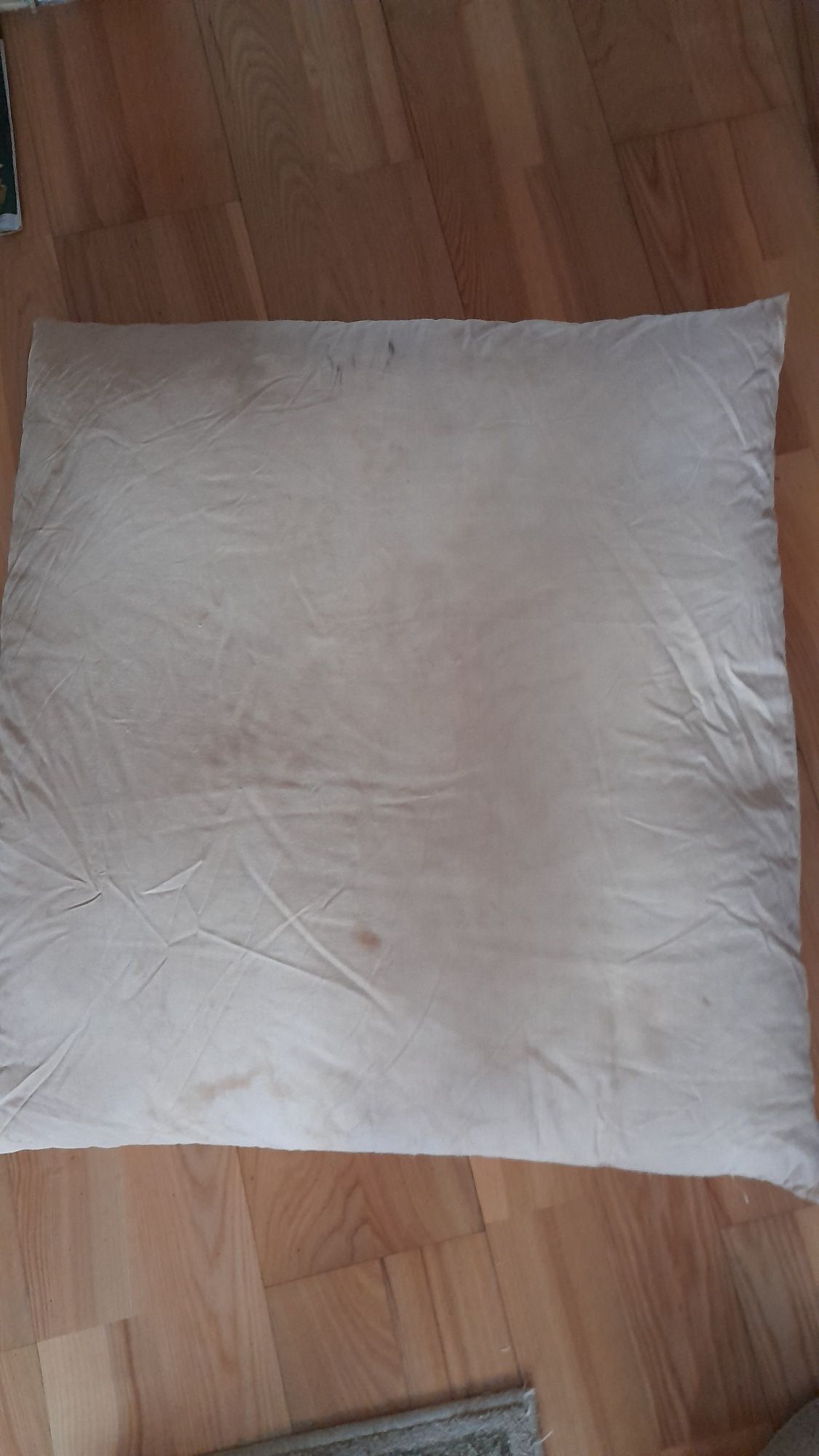 2 poduszki z puchu kaczego 90x75-30zl/szt