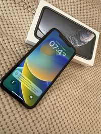 iPhone Xr  64Гб бу