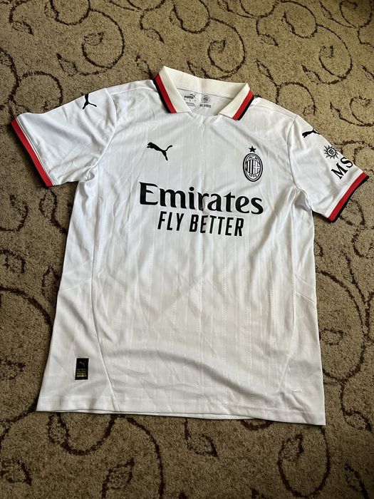 футбольні футболки