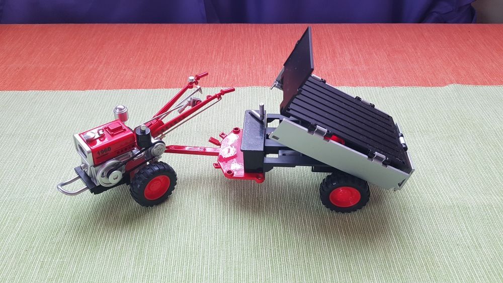 Модель - іграшка мотоблок трактор світло, звук, інерція, інші ефекти